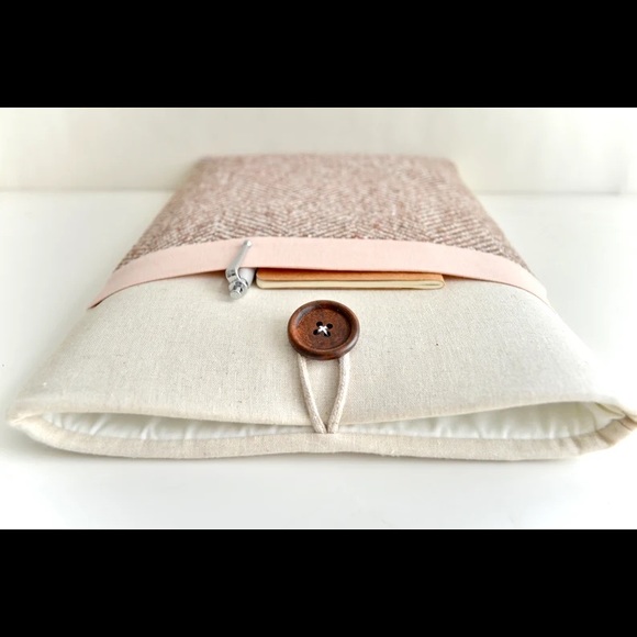 MacBook Air Laptop Sleeve- Pink Herringbone - Picture 3 of 7